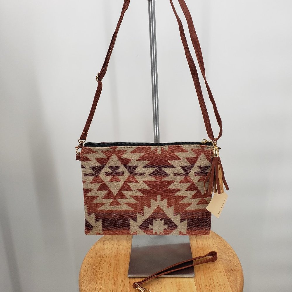 Ikat Southwest Yellowstone Saddle Blanket Woven Print Clutch Crossbody Bag NWT - Picture 3 of 5